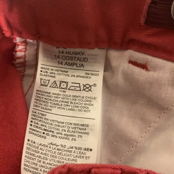 Red Old Navy Kids Shorts - Picture 4 of 6